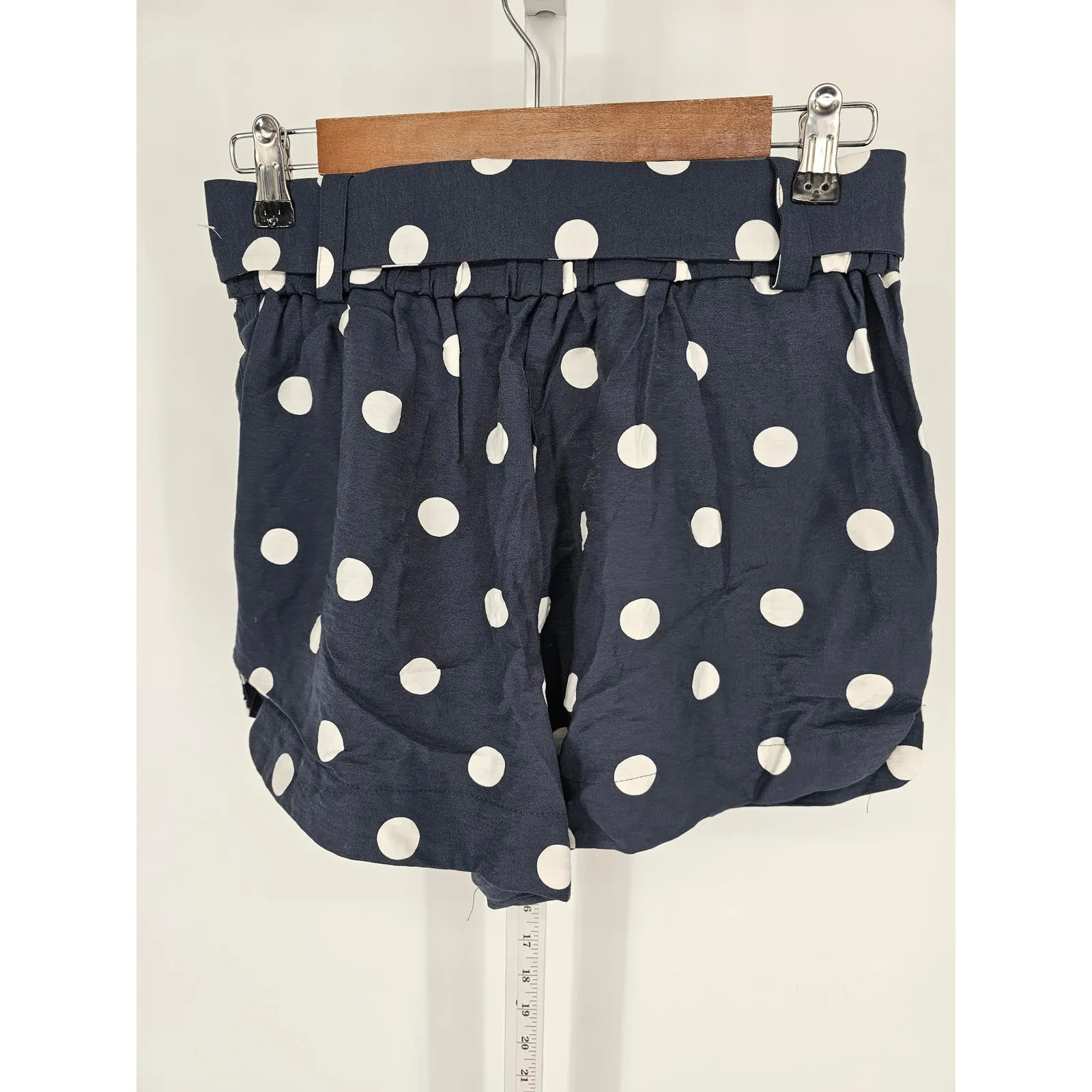 LC Lauren Conrad Womens Sz S Blue and White Polka Dot Shorts NEW