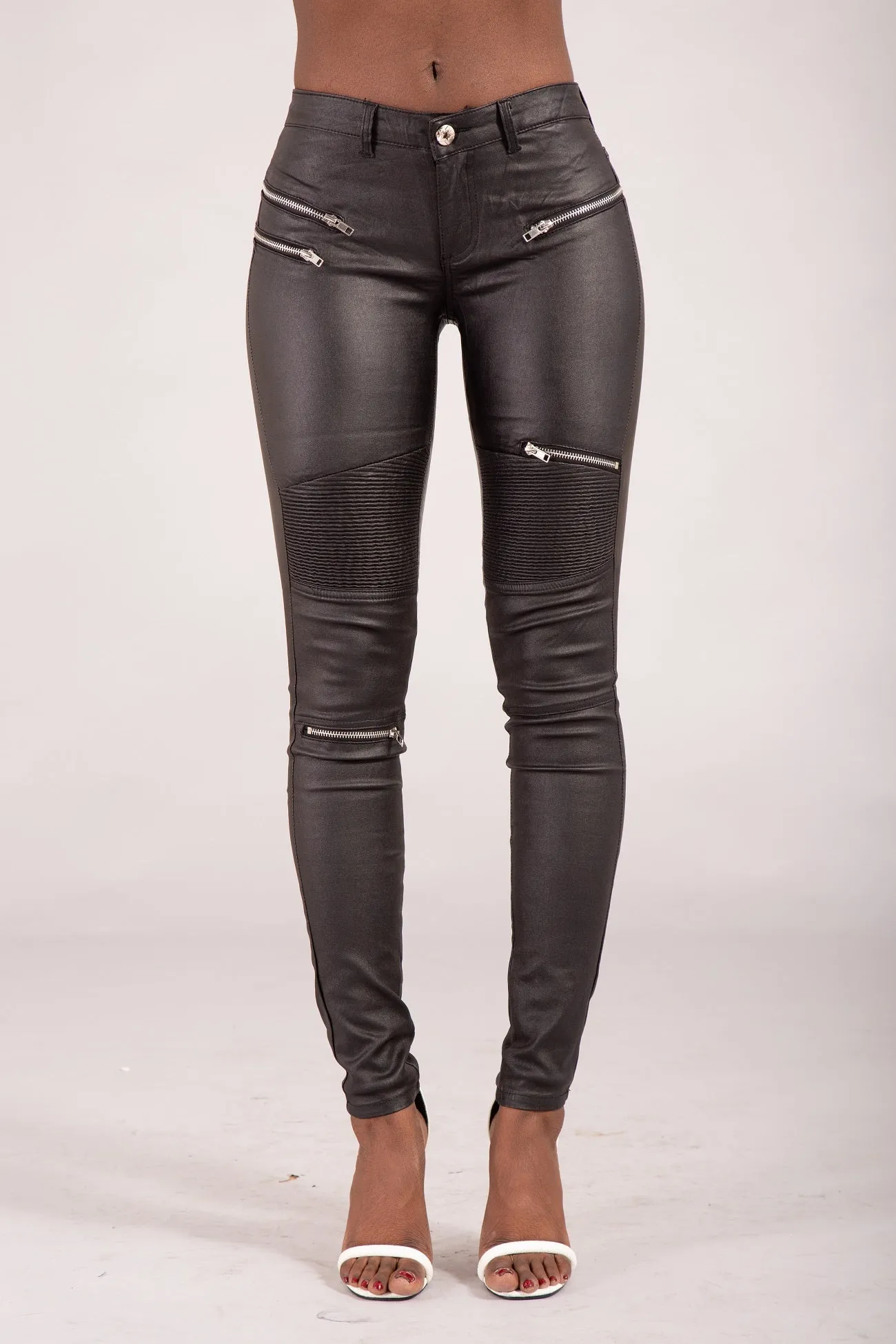 OnyxEdge Faux Leather Skinny Jeans with Zipper Details