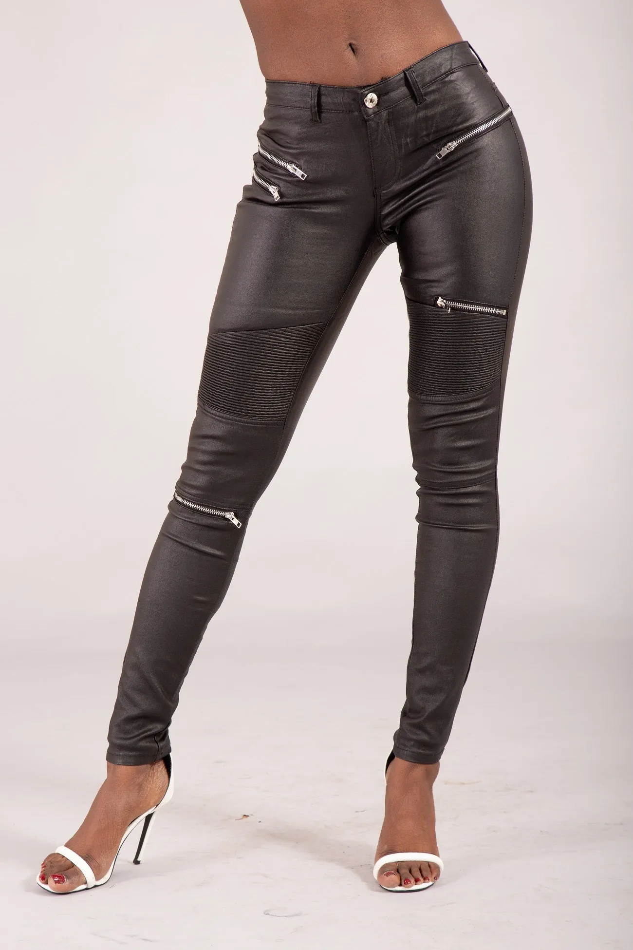 OnyxEdge Faux Leather Skinny Jeans with Zipper Details