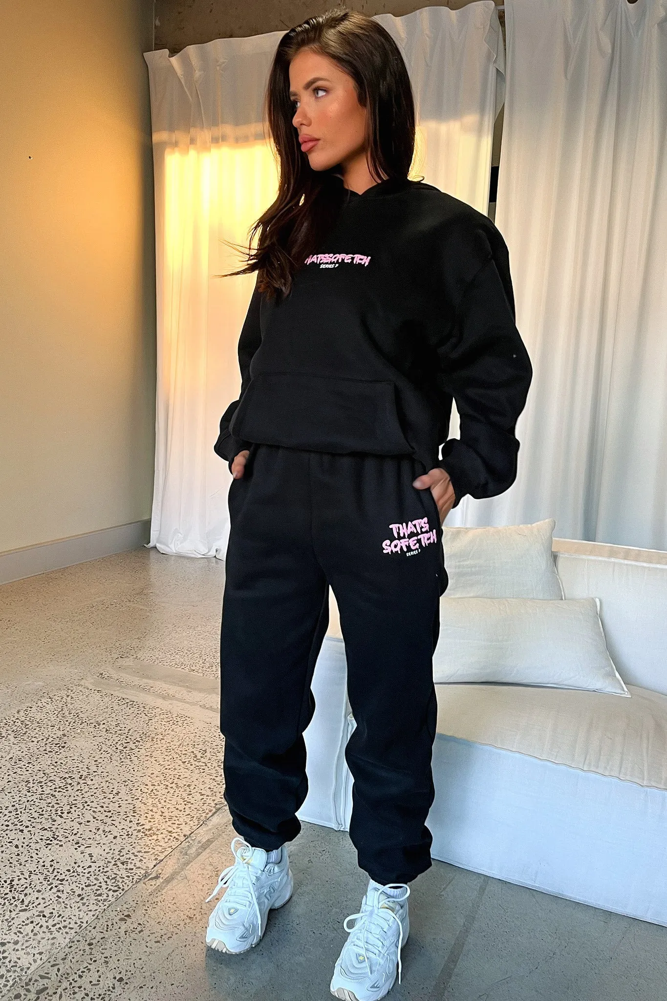 Series 7 Sweatpants - Black/Pink