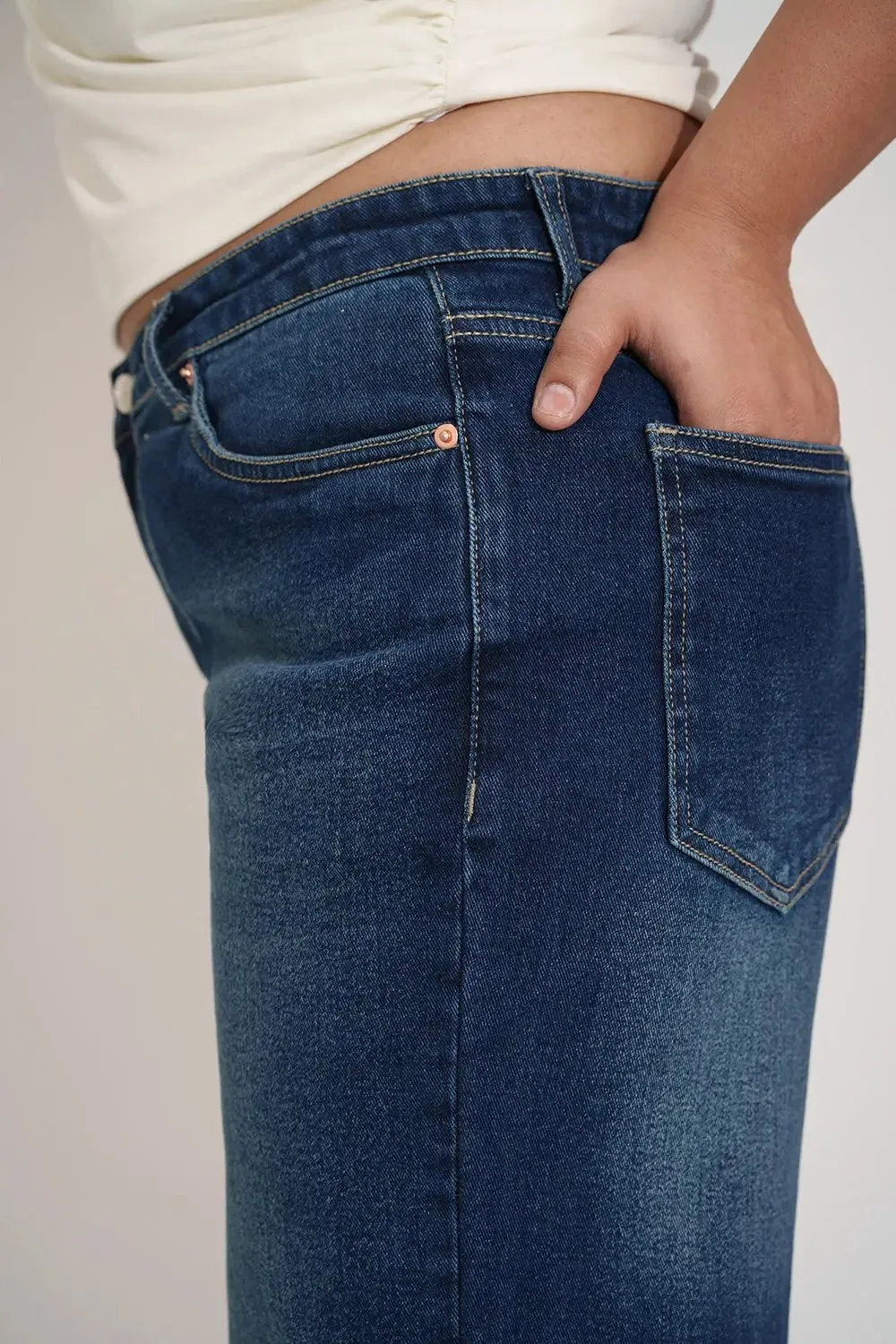 Stellar Fade Curve Straight Fit Jeans