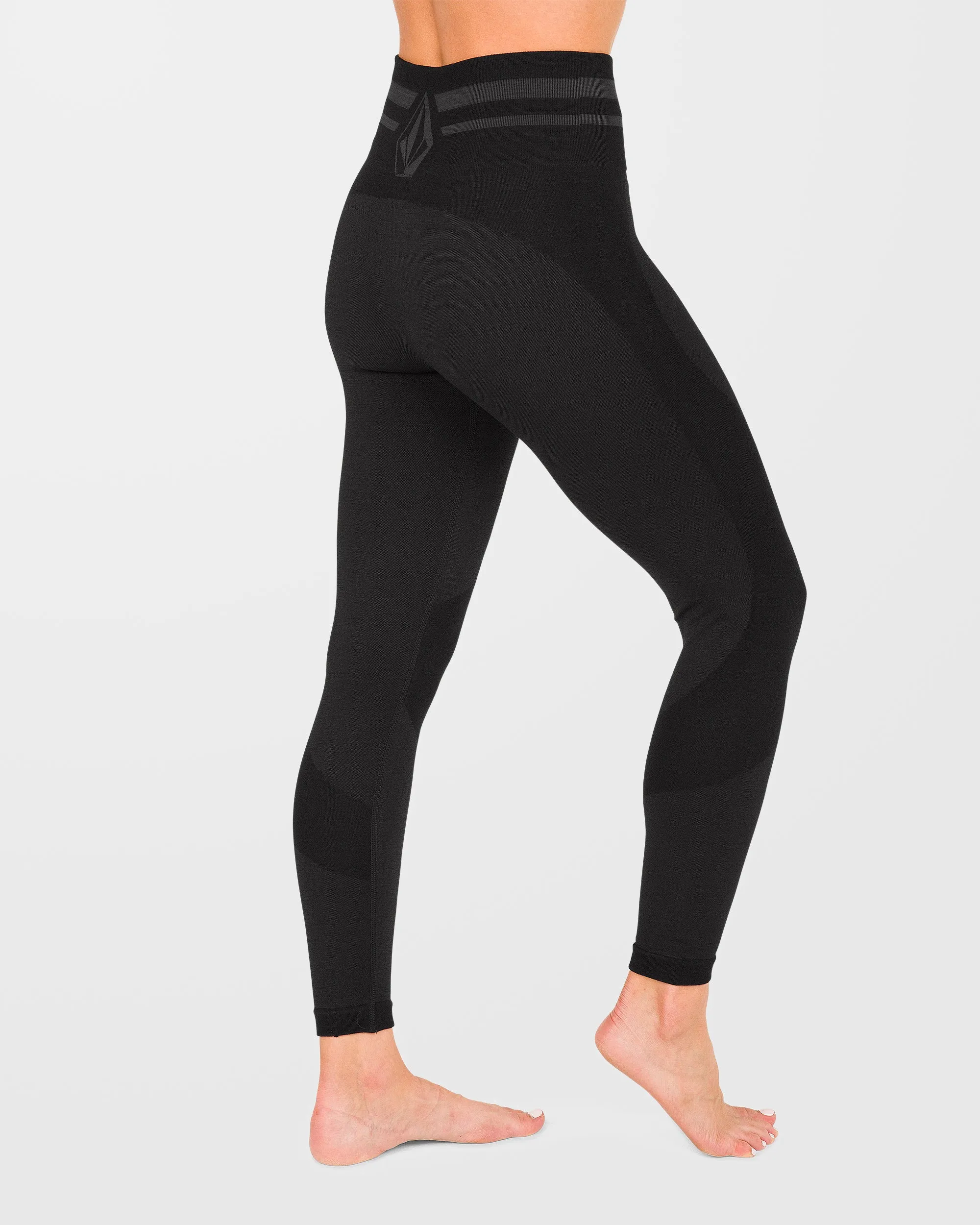 W Engineered Base Layer Legging - Black