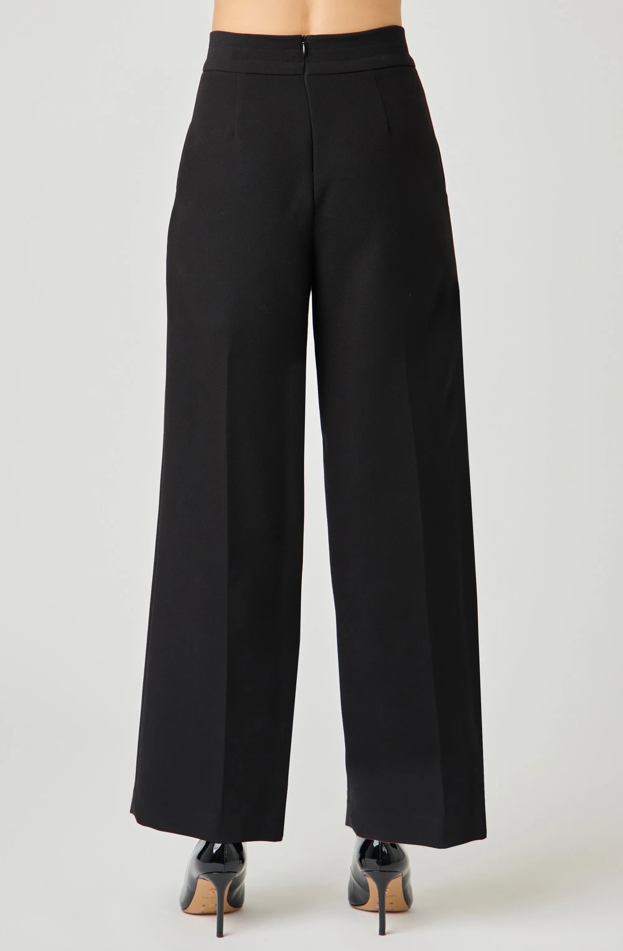 Wide Leg Pants with Patch Pockets